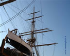 Venezia nave scuola Amerigo Vespucci albero pennoni cime scialuppa