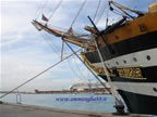 prora bompresso nave scuola Amerigo Vespucci Livorno